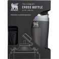 thumbnail image 3 of Botella de viaje Stanley Cross Botella de acero inoxidable reciclado de 680 ml, 3 of 6