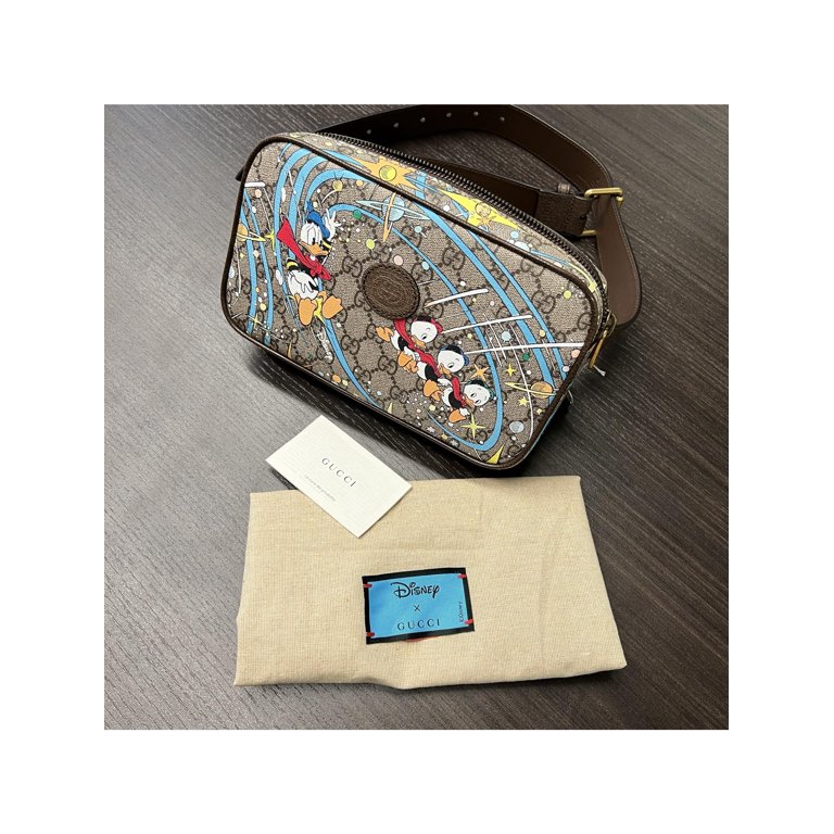 Gucci x Disney GG Supreme Donald Duck Coin Pouch - Brown Mini Bags