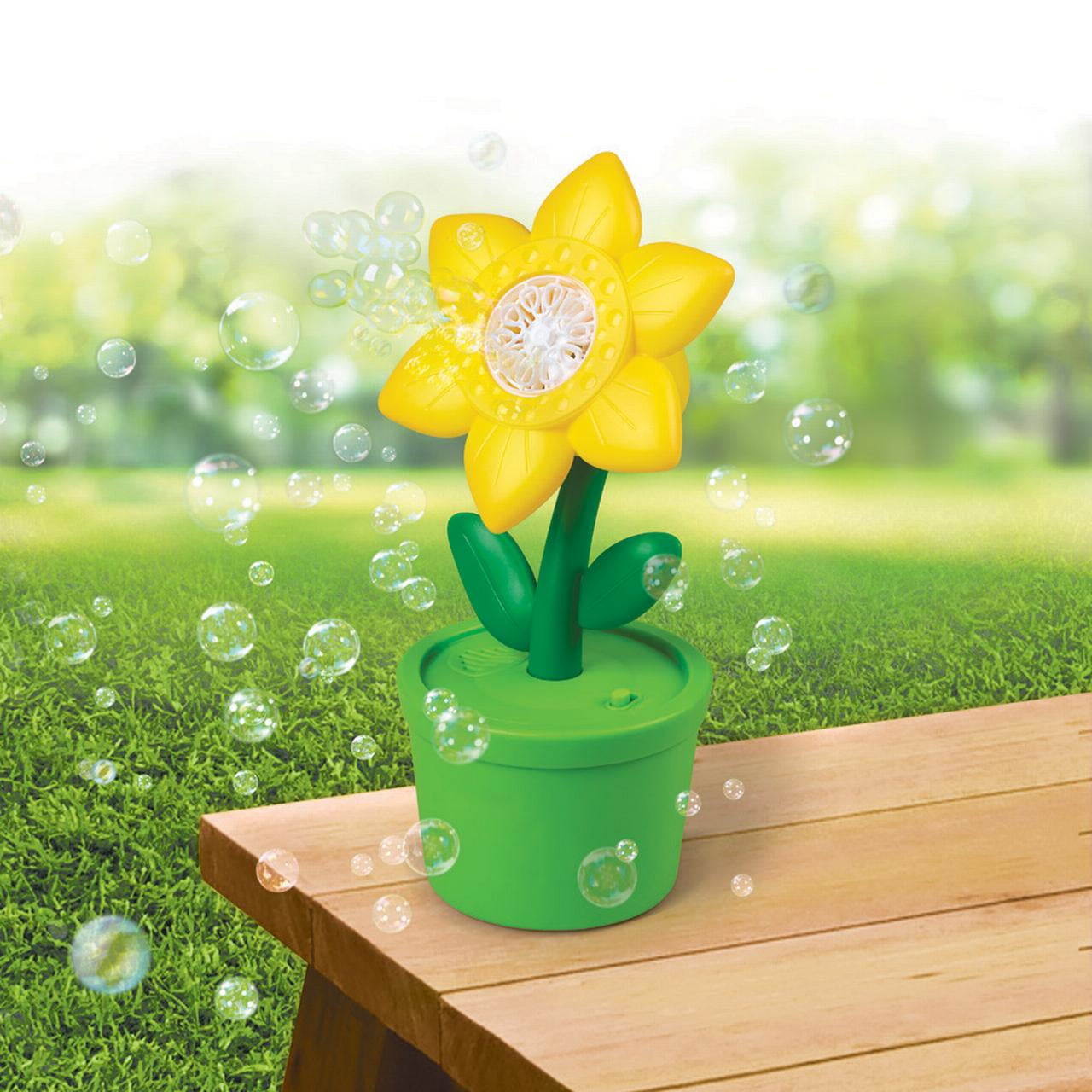 Play Day Bubble Sunflower Bubble Blowing Toy, Children Ages 3+ (Requires 3 AA Batteries)