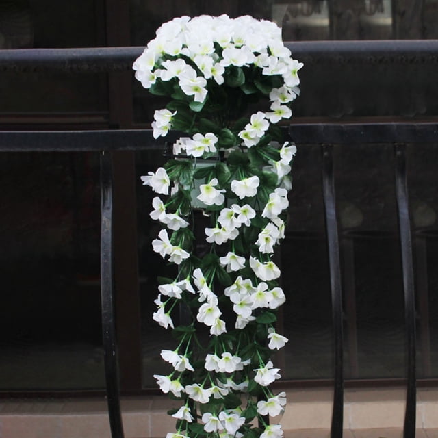 Decoración de pared con flores artificiales de seda violeta | Enredadera floral de tela realista para el hogar y la boda | Decoración para interiores y exteriores con hojas y pétalos realistas