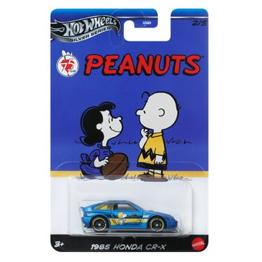 Hot Wheels Toy Car, Entertainment-Themed 1:64 Scale Vehicle (Styles May Vary)