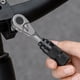 thumbnail image 5 of El kit de reparación de bicicletas incluye una llave de trinquete de aleación de aluminio y puntas de tornillo, 5 of 8