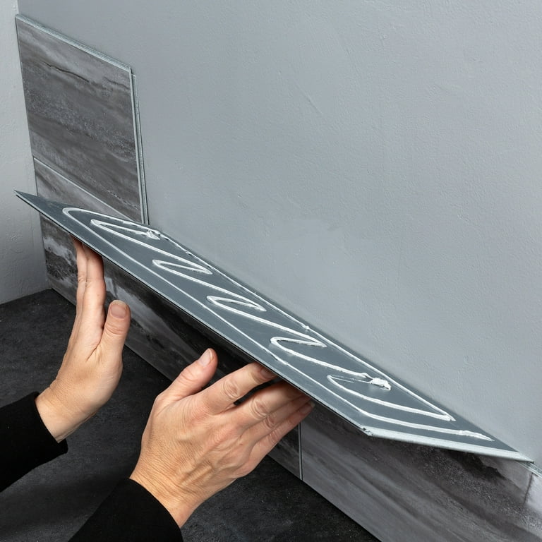 Palisade 22.8in x 7.31in Vinyl Wall Tile in Hermitage Granite