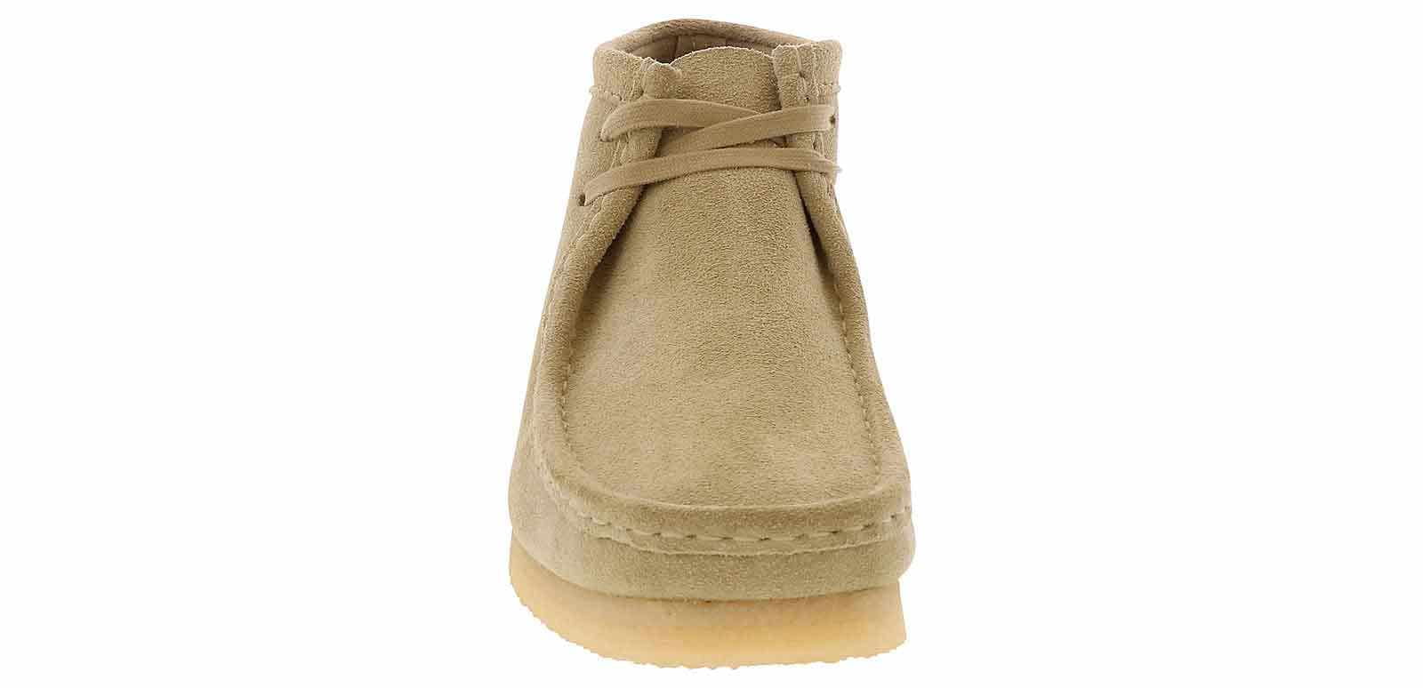 Clarks 26155515: Men's Wallabee Boot Chukka, Maple Suede - Walmart.com