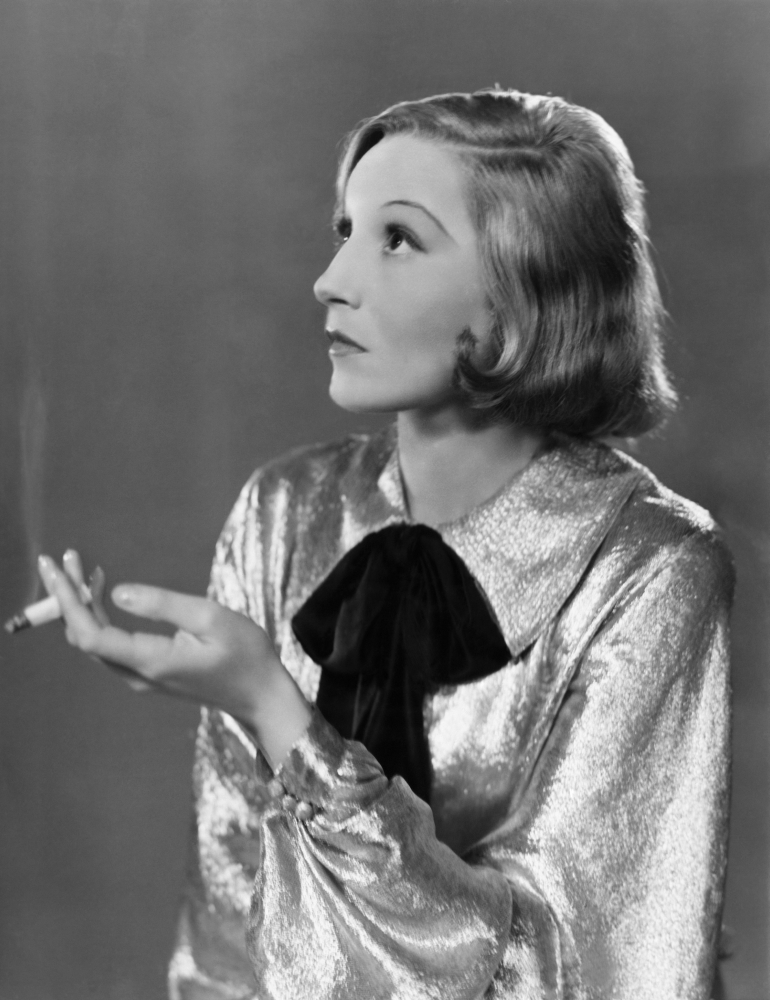 Dreaming Lips Elisabeth Bergner 1937 Photo Print (8 x 10) - Walmart.com -  Walmart.com