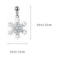 thumbnail image 2 of par de pendientes navideños con forma de copo de nieve y diamantes., 2 of 7