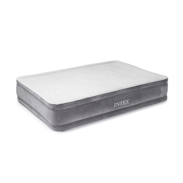 colchón inflable intex dura beam plus series comfort plush fiber-tech de altura media con bomba eléctrica incorporada y bolsa de transporte, completo Colchón inflable tamaño completo 54" x 75" x 13" con superficie aterciopelada gris y costuras perimetrales; logo Intex en el lateral, bomba eléctrica interna 110-120 V incorporada que infla/desinfla en ~3 minutos, tecnología Fiber-Tech para soporte y bordes reforzados, incluye bolsa de transporte; adecuado para camping o visitas ocasionales.