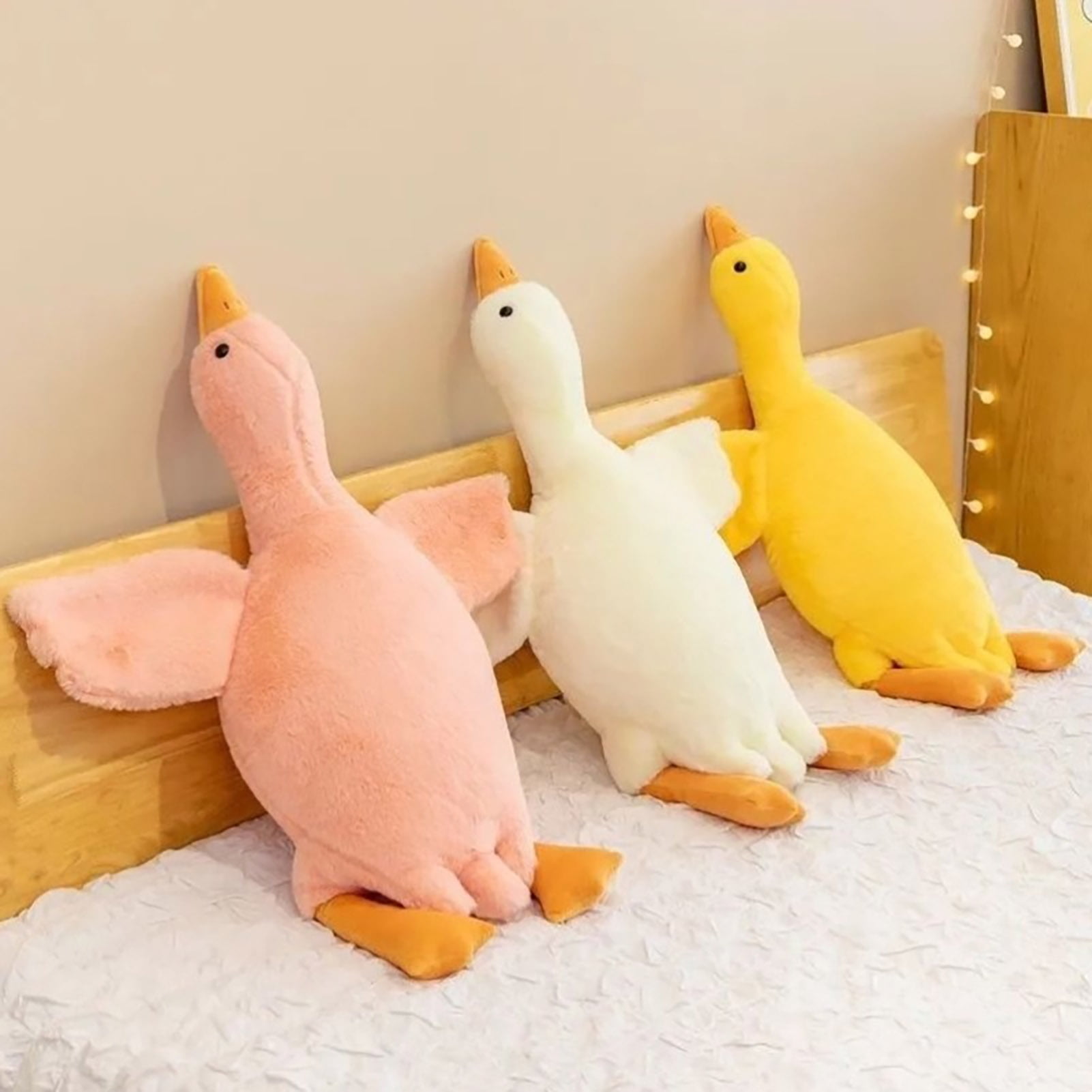 YIFAEUX Dogs Plush Duck Toy Fetch Lovers Toy Soft Dog Chew Toy Stuffed Duck Tug-of-War Toy for Small Medium Large Dogs Interactive Play Boredom Relief
