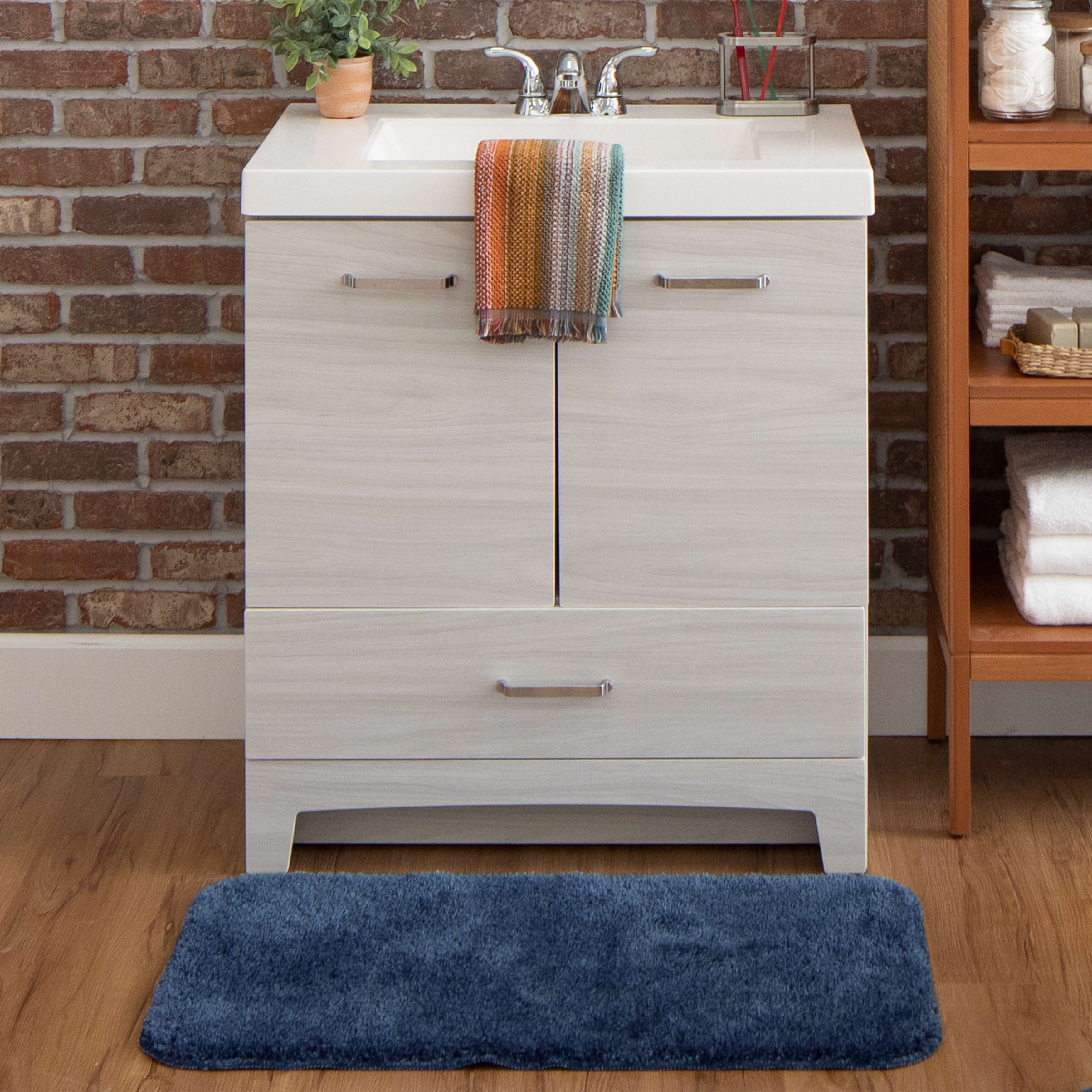 Mainstays Perfomance One Piece Polyester Bath Rug, Washed Indigo, 19.5" x 34"