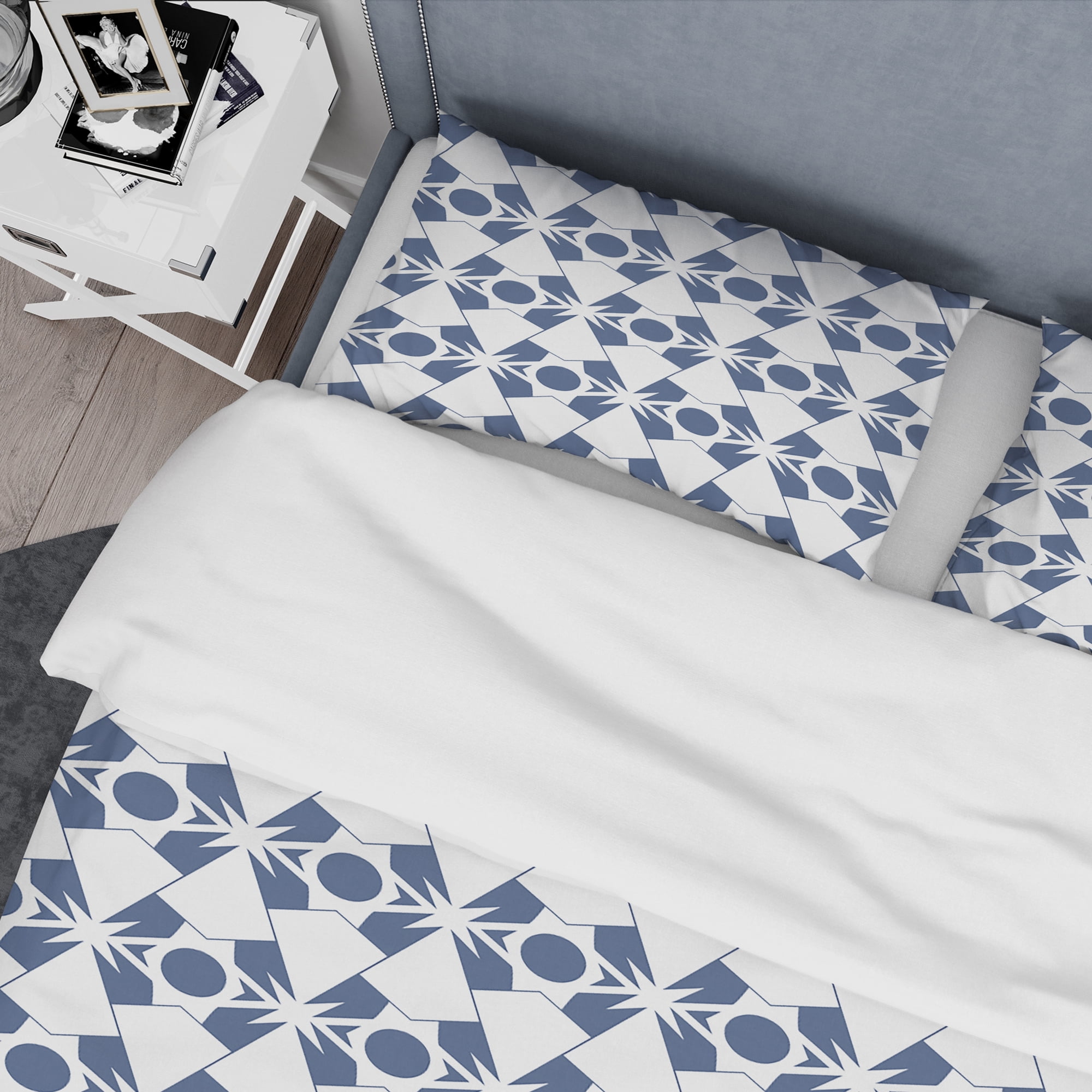 Designart 'Abstract Retro Geometrical Design I ' Mid-Century Modern Duvet Cover Set