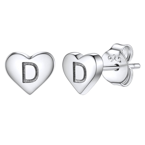 Pendientes de corazón inicial de Silvora, tachuelas de plata esterlina hipoalergénicas para mujer, diminuta letra D, dijes de oreja, regalo de joyería para cumpleaños, día de la madre
