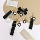 thumbnail image 2 of LLavero de amor negro Retro para mujer y niña, colgante nacarado con lazo, funda para auriculares, adorno, llaveros, regalo para pareja, 2 of 4