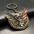 thumbnail image 4 of Llavero con trofeo de fútbol | Recuerdo coleccionable de campeones totalmente metálico | Regalo para aficionados | Artículos de colección para aficionados al deporte (hombres, mujeres y niños), 4 of 7