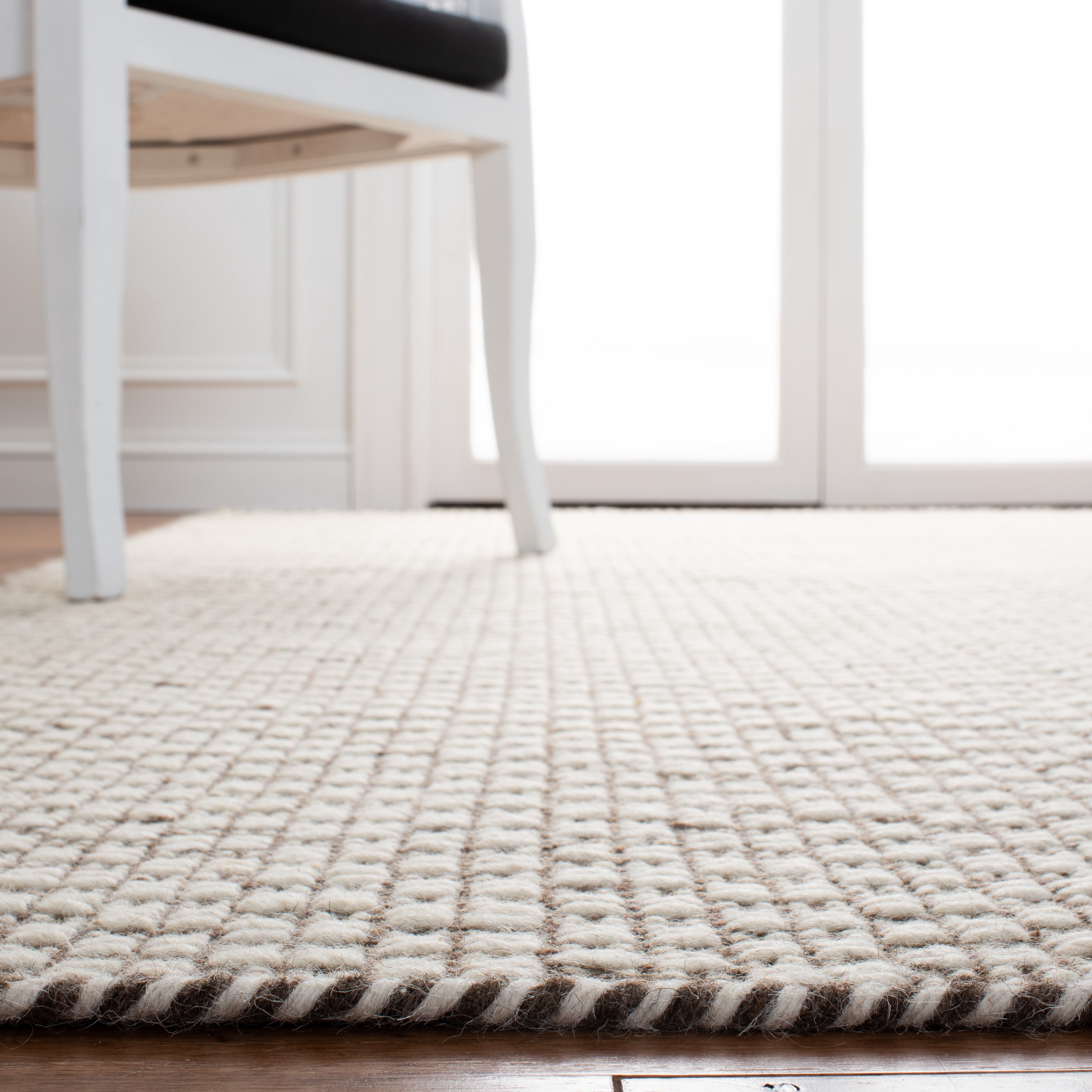 Safavieh Kilim Coretta Geometric Area Rug, Light Brown/Ivory, 6' x 9'