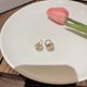 thumbnail image 3 of Pendientes de plata 925 con forma de aguja, diseño de nicho de lujo, con forma de flor y bola, estilo popular para mujer, pendientes con forma de flor, accesorio versátil, 3 of 6