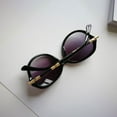 thumbnail image 3 of Gafas de Sol Macarena para Mujer Marco Vintage Metal UV400 Elegante Brilnte Negro, 3 of 8