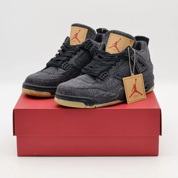 Ni - ke AO2571-001 Ni - ke Levi's Air Jordan 4 Black Denim Blank Tag (Men's)