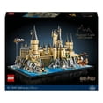thumbnail image 2 of Set LEGO Harry Potter Tm Castillo y Terrenos de Hogwarts 76419, 2 of 4