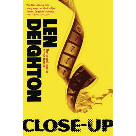 Pre-Owned Close-Up (Paperback) 1402795122 9781402795121