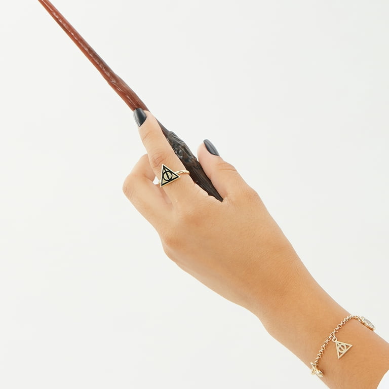 Harry Potter Womens Gold Plated Charm Bracelet, Platform 9 3/4 - 7'' 