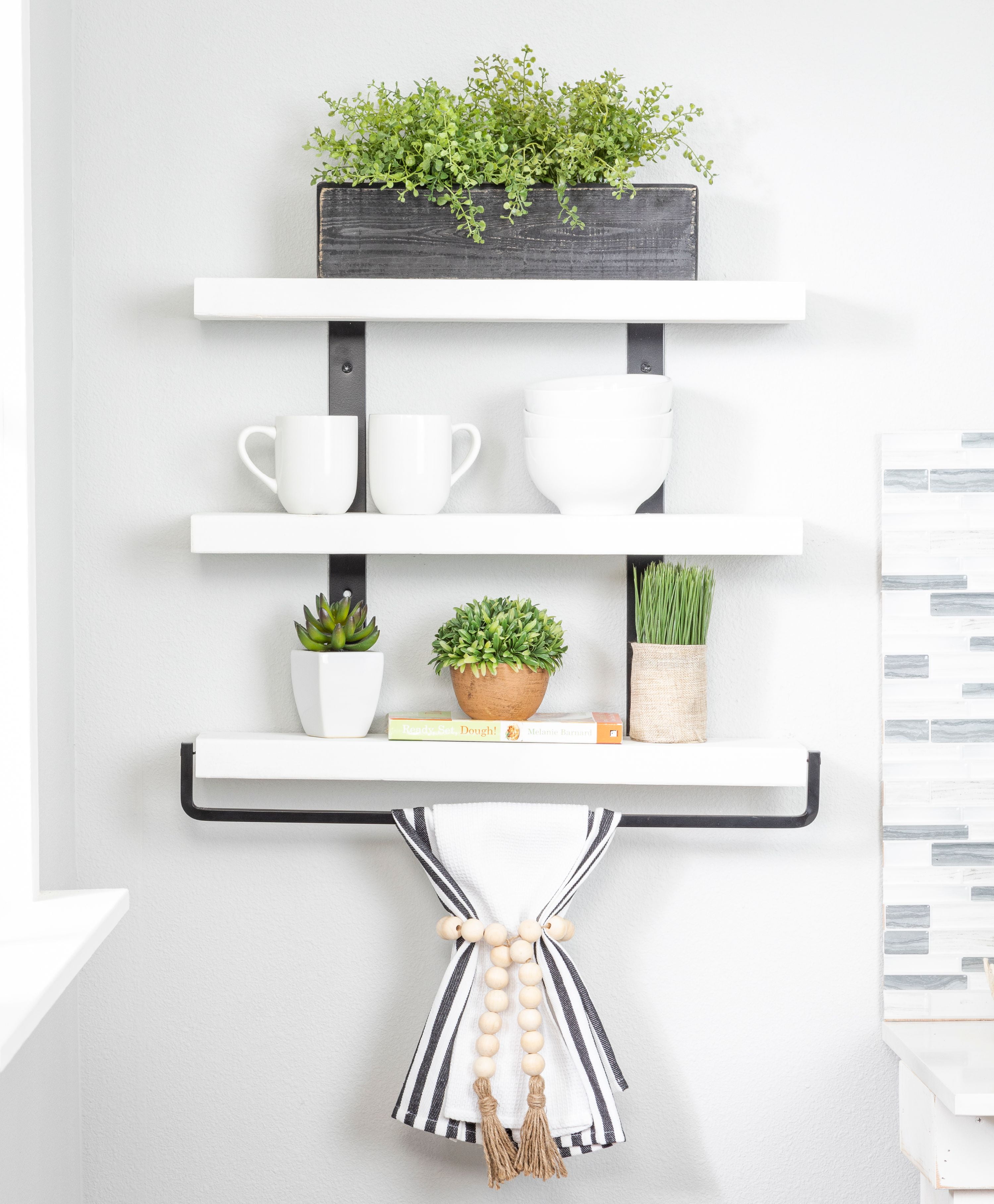 Industrial 3Tier Floating Shelf with Towel Bar, 24"