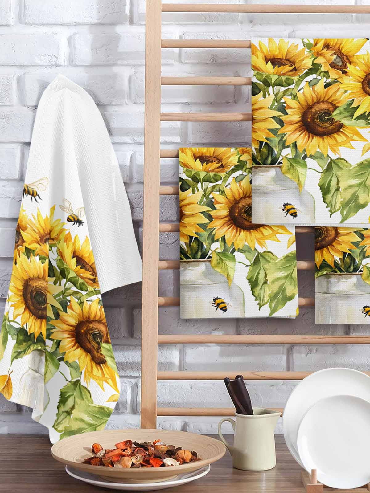 Sunflower Bee Hand Towels Set, Waffle Weave Kitchen Towels 3 Pieces, Watercolor Yellow White Summer Spring Microfiber Hair Face Bath Tea Towel Absorbent Quick Drying Cleaning Dish Cloths, 15.7"x23.6"