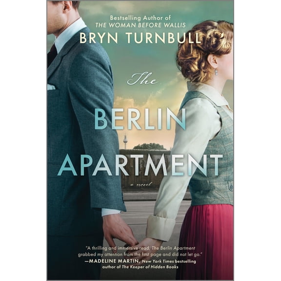 Pre-Owned The Berlin Apartment (Paperback) 0778305457 9780778305453