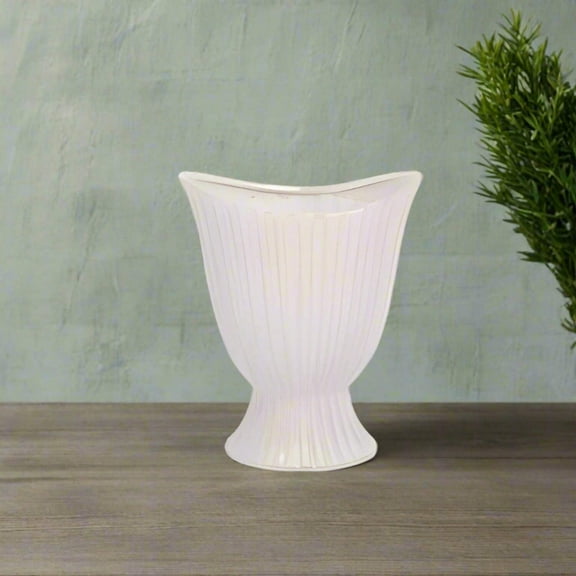 Averra Stoneware White Planter