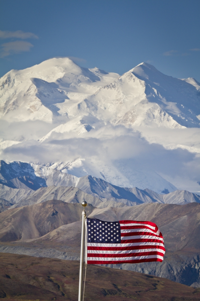 An American Flag Flys In The Wind At Eielson Visitor Center With Mt Mckinley Looming In The Background Denali National Park And Preserve Interior Alaska Autumn Canvas Art - Doug Lindstrand Design Pic