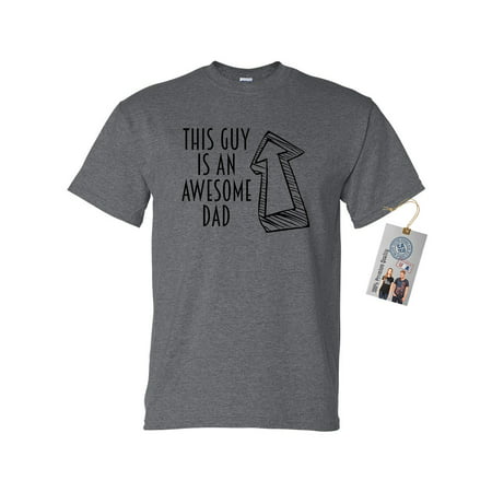 This Guy is an Awesome Dad Fathers Day Mens Short Sleeve