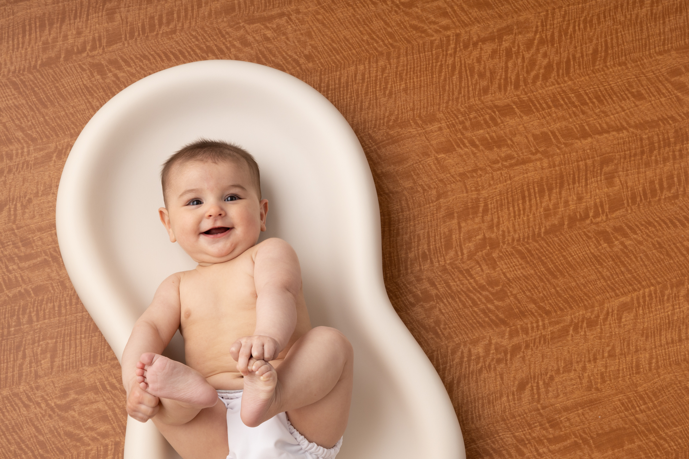 Keekaroo Peanut Changer Changing Pad photo 5