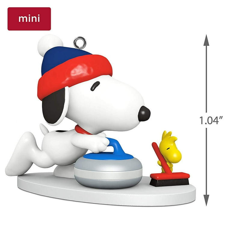 Hallmark Ornament 2018 Winter Fun With Snoopy #21 MINIATURE