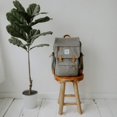 thumbnail image 4 of Mochila para pañales Parker Baby Large con bolsillos aislantes, color gris, 4 of 9