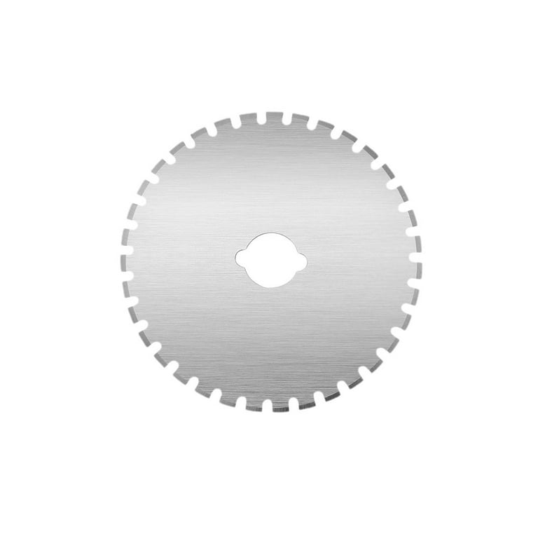 Rotary Cutter Blades 45mm, 5 Pcs Serrated Rotary Cutter Blades with Storage  Case, Perforating Rotary Replacement Blade for Crochet Edge Projects,  Fleece, Compatible with 45mm Rotary Cutters 