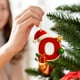thumbnail image 4 of Adorno de Letra de Árbol de Navidad de Acrílico | Colgante inicial de doble cara | Decoración colgante 2D para vacaciones | Regalo familiar personalizado | Decoración festiva para el hogar | 26, 4 of 5