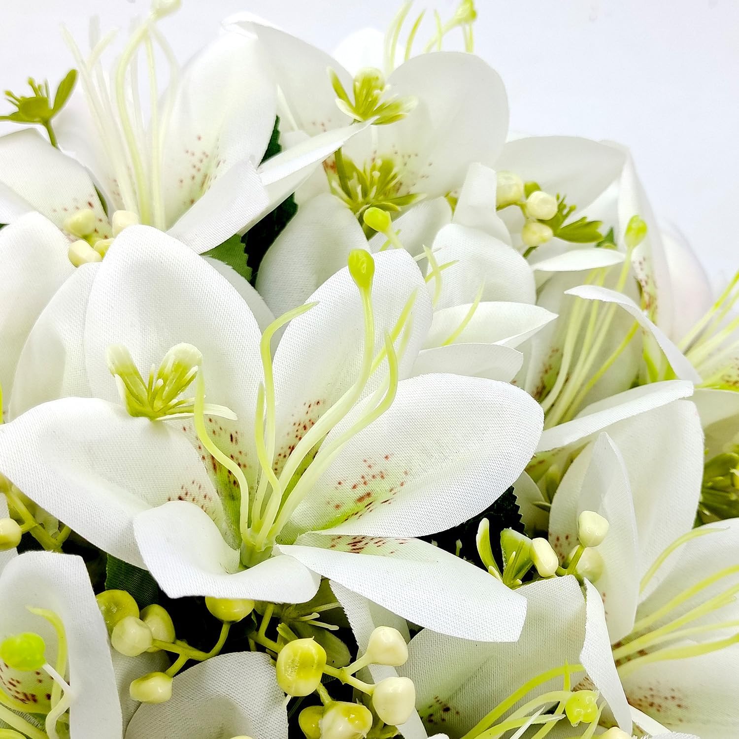4 Bundles Artificial Tiger Lily Silk Flowers Faux Fake Lilies Plants for Wedding Bouquet Home Party Indoor Table Hotel Office Vases Floral Arrangements Outdoor Garden Decor (White)