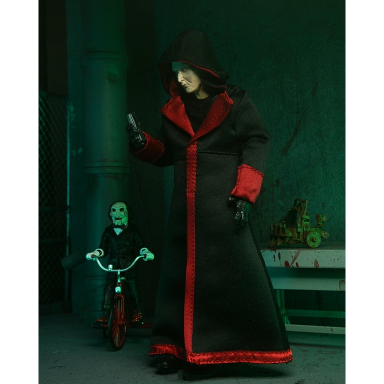 SAW Jigsaw Killer　フィギュア Amazon.com: NECA - Saw Ultimate Jigsaw Killer RED Robe