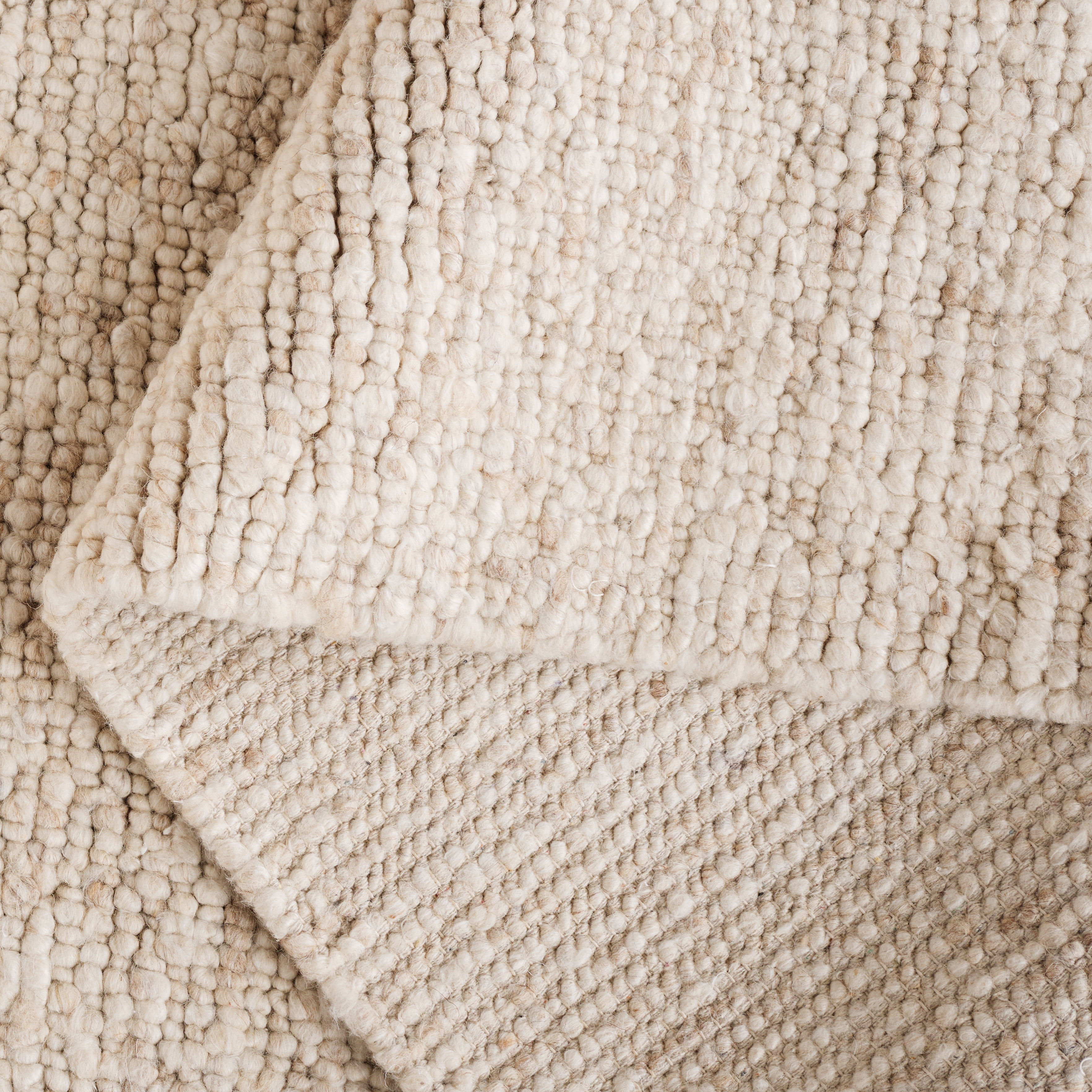 SAFAVIEH Natura Tryik Solid Area Rug, Ivory/Beige, 4' x 6'
