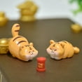 thumbnail image 3 of Statue Miniature en Forme de White Tiger Adorable, Décor Mignon en Résine Fait Main pour la Maison, 3 of 10
