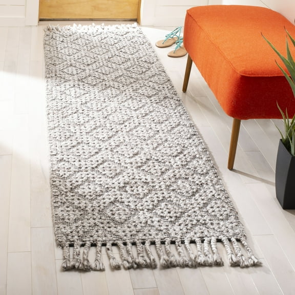 SAFAVIEH Natura Aifric Braided Diamonds Runner Rug, Charcoal, 2'3" x 8'