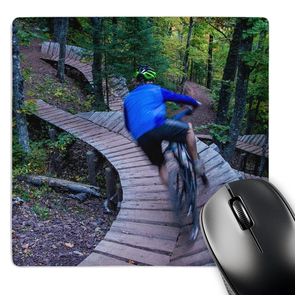 3dRose, Mountain biking on the Over the Edge Trail, Michigan, USA, MousePad