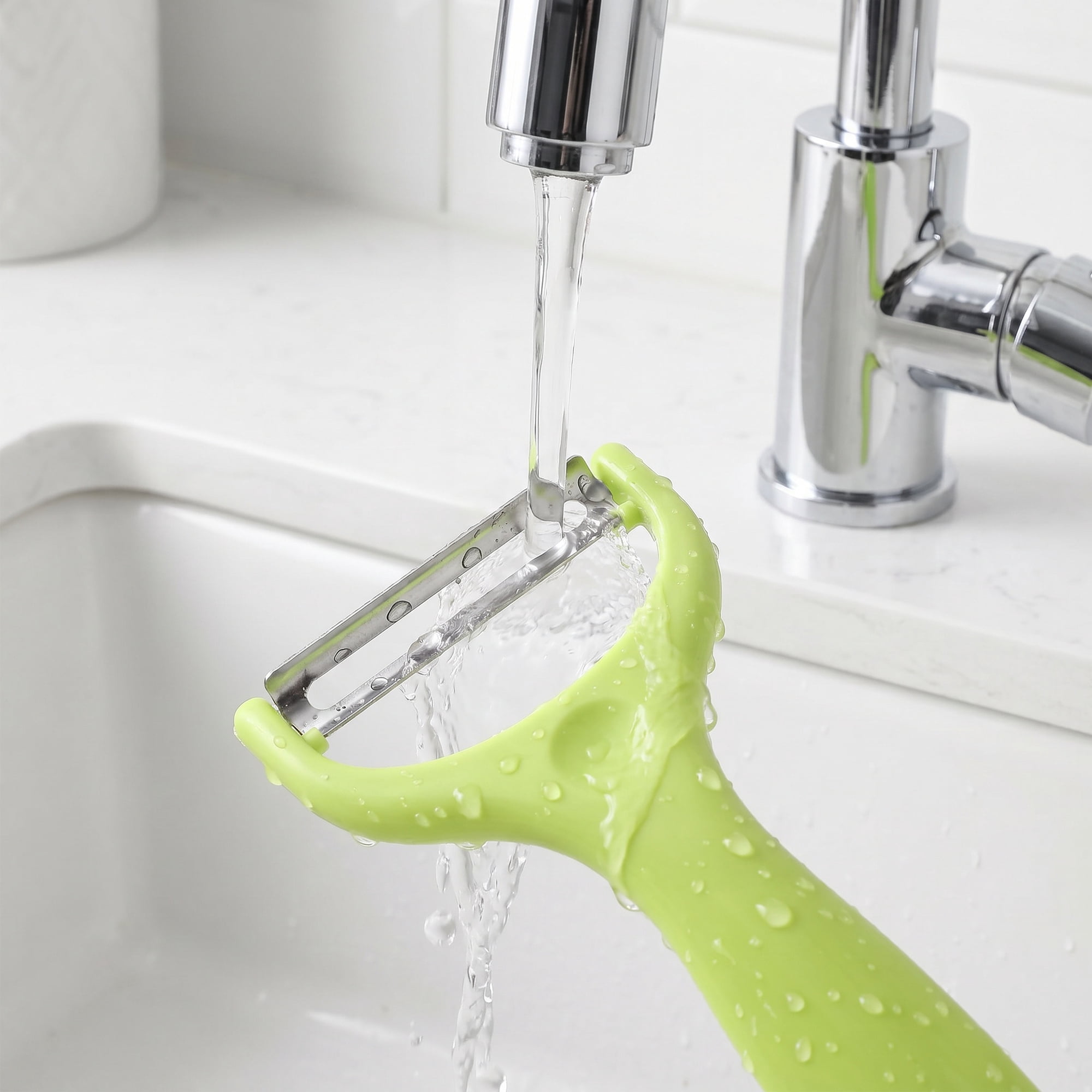 Unique Bargains Plastic Vegetable Peeler with Ergonomic Handle Green 5.9x2.4x0.6 inch