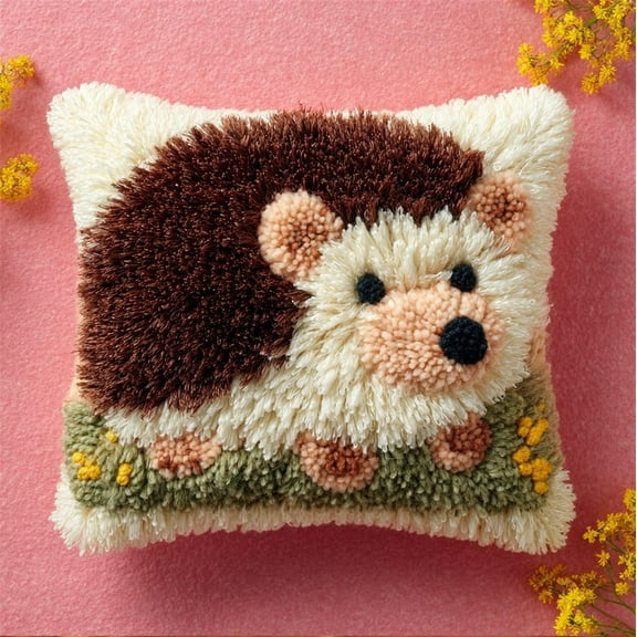 Latch Hook Kits Pillow Handmade Pillowcase Animal hedgehog Hook Latch Kit DIY Stitching Latch Hook Pillow Kit 17x17inch