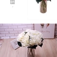 thumbnail image 4 of Arreglo floral de hortensias artificiales blancas extravagantes para la decoración del hogar, 4 of 4