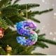 thumbnail image 4 of Colgante de árbol de Navidad con copo de nieve de acrílico | Adorno navideño 2D para mochila, espejo retrovisor del coche y decoración del hogar | Accesorio de decoración festiva, 4 of 6