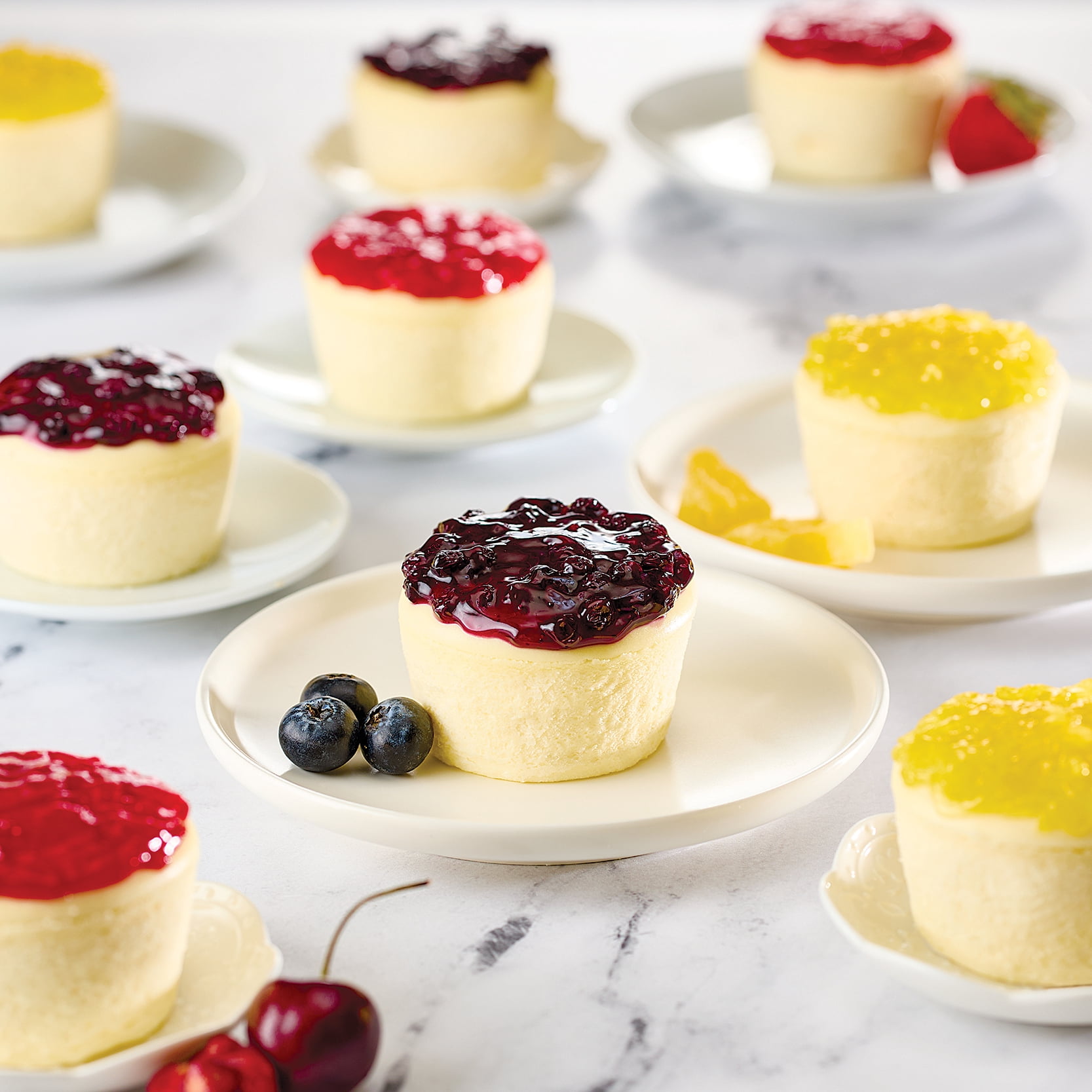 Junior's Little Fellas Strawberry Topped New York Style Cheesecake, 4 oz, Frozen