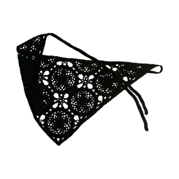 Crochet Hollow Floral Triangle Head Scarf, Adjustable Tie Back Knit Bandana Sweet Girls Floral Headband for Daily Travel Party Hair Accessory