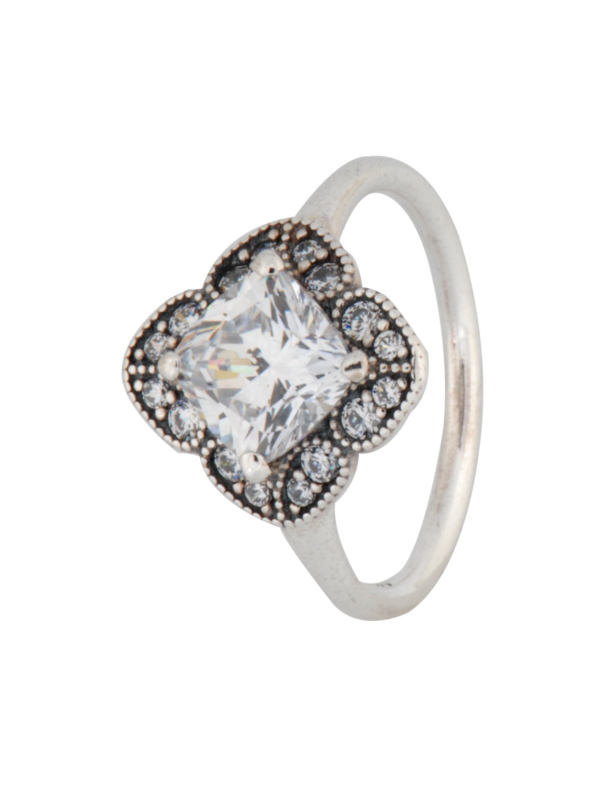 chunky diamond rings