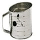 thumbnail image 5 of Tamiz de Harina Manual de Acero Inoxidable de 3 Tazas con Agitador | Diseño Rotatorio Clásico | Herramienta de Cocina Duradera para Hornear Pasteles, Bizcochos y Espolvorear Azúcar Glas | Tamiz Fácil, 5 of 6