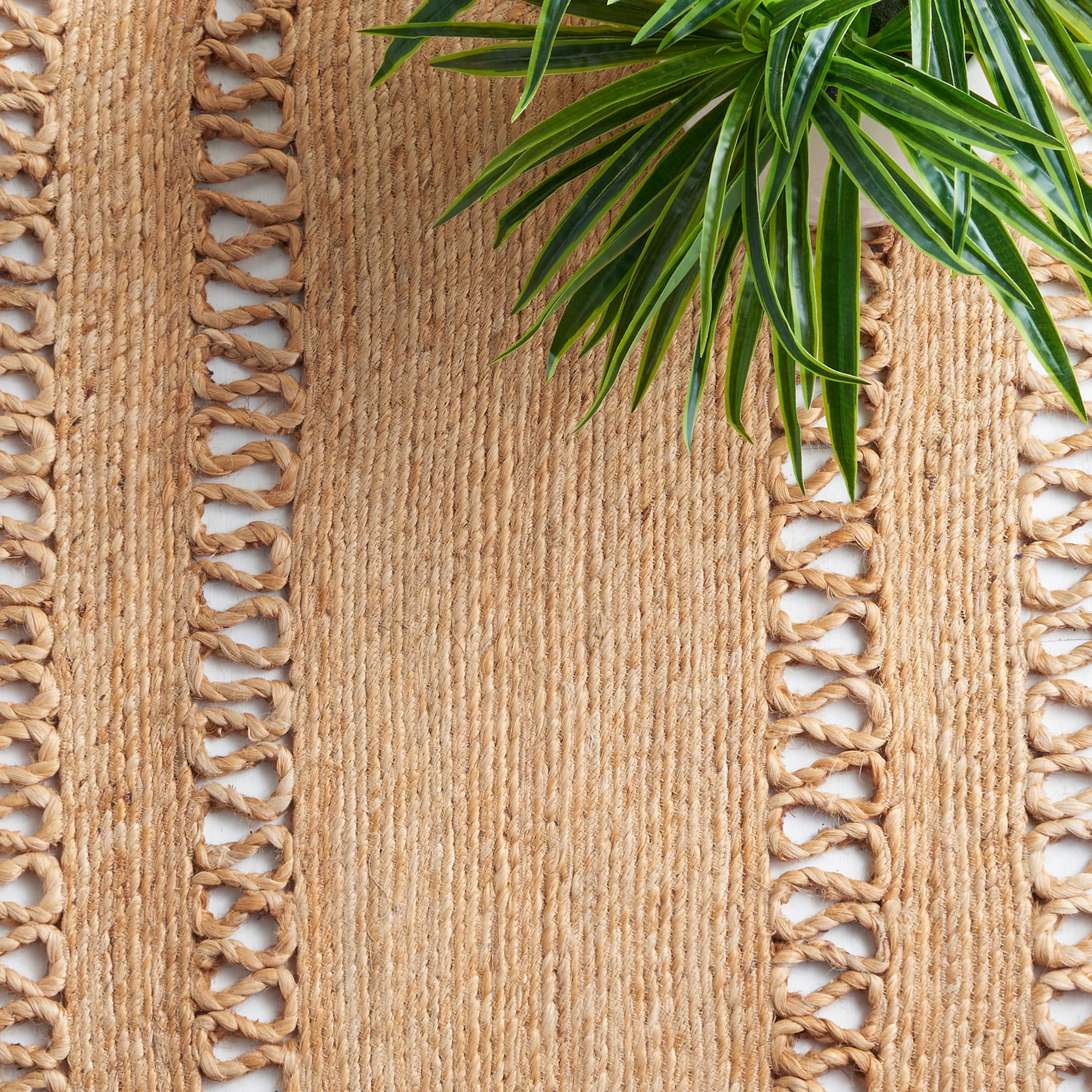 SAFAVIEH Natural Fiber Calanthia Geometric Area Rug, Natural, 10' x 10' Round